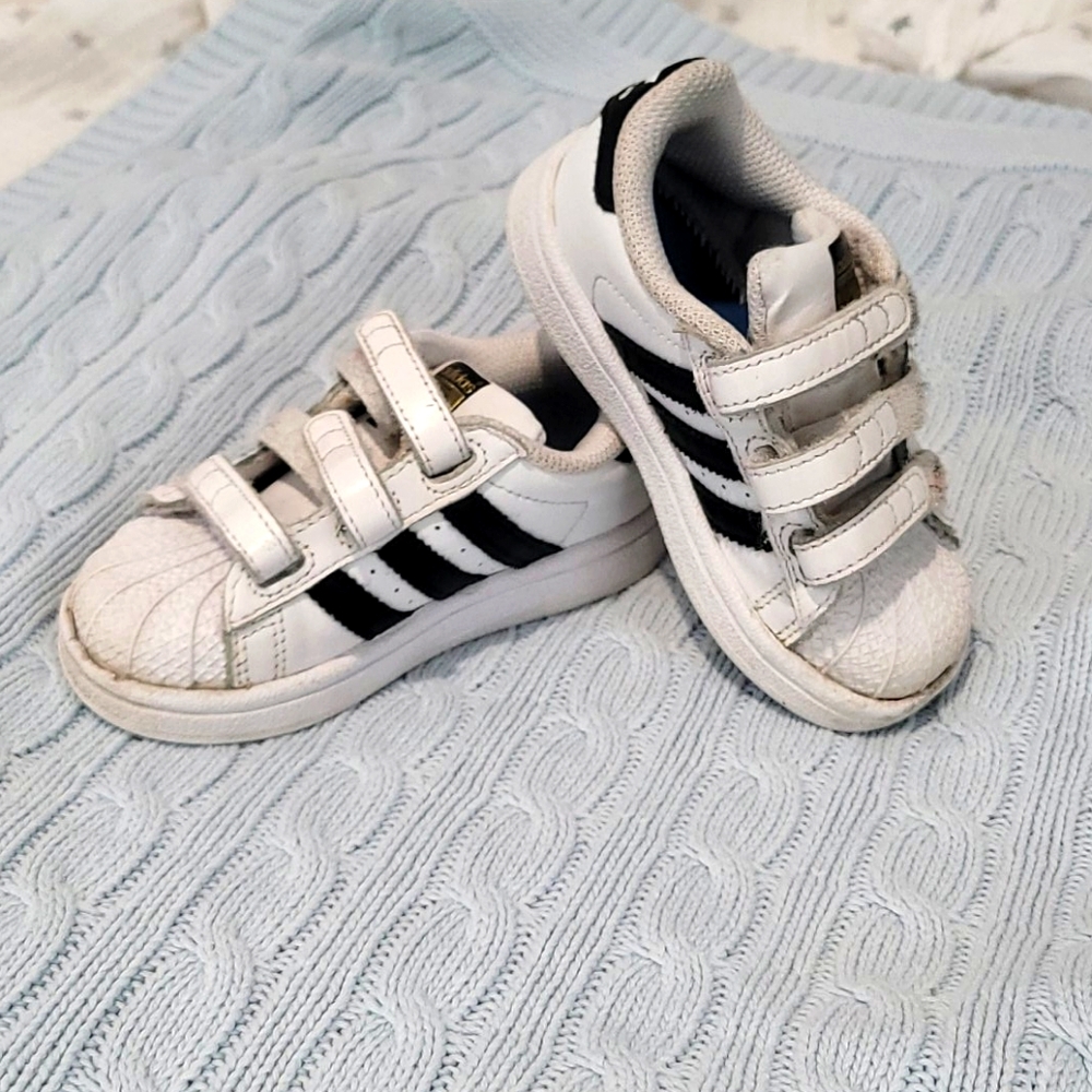 Addidas Sneakers